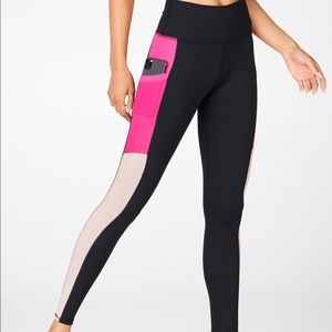 Fabletics Mila High Waisted Pocket Legging